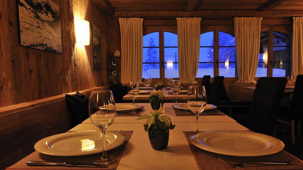 Hotel Des Alpes Superieur Gstaad Bagian luar foto